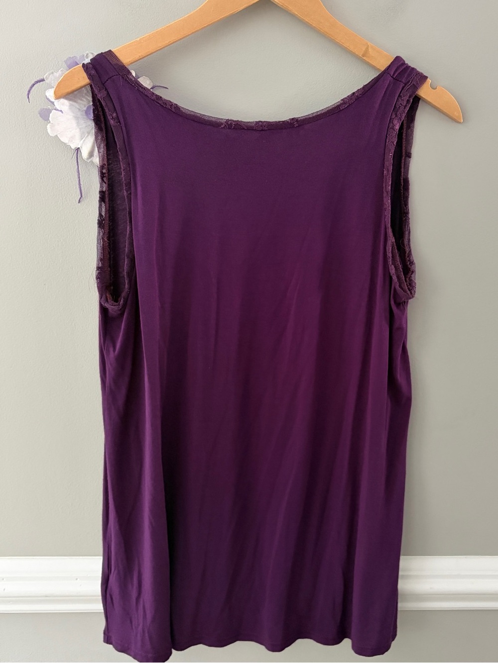 Y2K Disney Minnie Mouse Purple Lace Graphic Tank Top Flower Corsage Fairycore M - Picture 5 of 6
